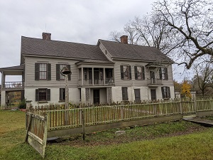Hurt-Rives House